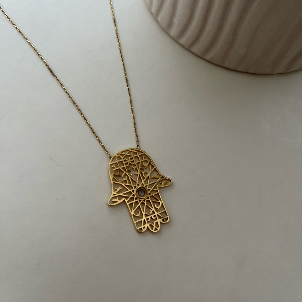 14k yellow gold hamsa hand necklace